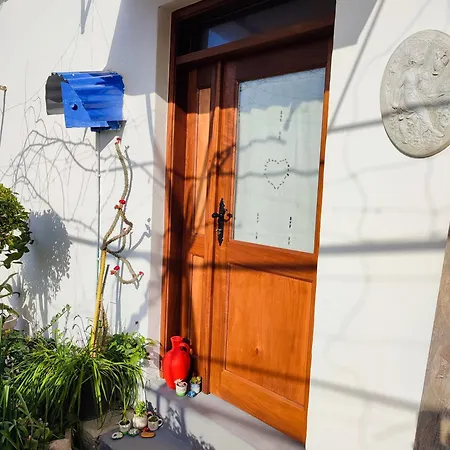 Venkovský dům Faith's Stone House